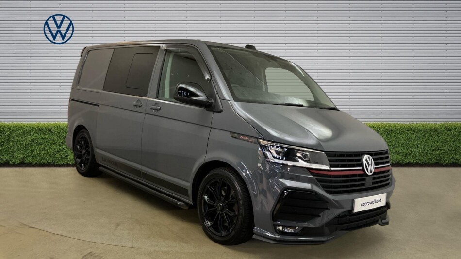 Volkswagen Transporter T32 Swb Diesel Special Edition 2.0 BiTDI 204 Sportline Black Ed Kombi Van DSG